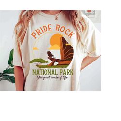 vintage disney lion king pride rock national park shirt, simba hakuna matata tee, wdw magic kingdom disneyland family va