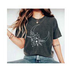 floral moon shirt, moon shirt, moon bouquet shirt, moon phases shirt, moon boho shirt, astronomy t-shirt, celestial shir