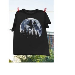 across the moon with the child classic t-shirt, gift for childs, the extra-terrestrial film, movie et moon bike, science