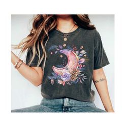 floral moon shirt, moon shirt, moon bouquet shirt, moon phases shirt, moon boho shirt, astronomy t-shirt, celestial shir