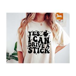 yes i can drive a stick halloween svg, halloween svg, witch svg, retro wavy text png, halloween shirt svg, svg files for