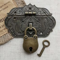 antique latches catches hasps solid clasp buckles agraffe small lock for wooden box hardware,75*78mm