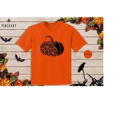 Mandala Pumpkin Shirt, Floral Pumpkin Shirt, Halloween Shirt, Fall Shirt, Halloween Pumpkin Shirt, Pumpkin Carving Tee