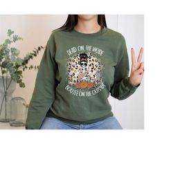 dead inside boujee outside sweatshirt, skeleton sweatshirt, halloween sweatshirt, funny halloween sweatshirt, halloween