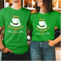 tshirt (153) happy st. patrick's day 2023 hat t-shirt saint patricks day leprechaun hat funny irish men women couple mat