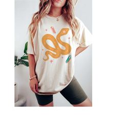 boho aesthetic shirt, retro comfort colors snake tshirt for women, spiritual astrology vintage graphic tee, crystal cele