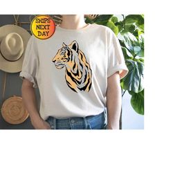 tiger shirt, tiger shirt for women, tiger sweatshirt, tiger lover gift shirt, tropical jungle, vintage tee, get em tiger