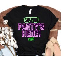 mtv jersey shore party's here logo graphic t-shirt, mtv logo shirt, vintage 70s 80s 90s shirt, disneyland trip family ma