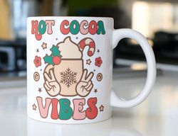 retro christmas coffee mug stating  hot cocoa vibes