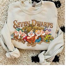 disney snow white and the seven dwarfs retro shirt, hollywood studios wdw holiday unisex t-shirt family birthday gift ad
