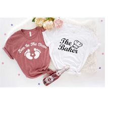 pregnancy reveal shirt, bun in the oven and the baker, mommy to be shirt, daddy to be shirt, pregnancy shirt, baby annou