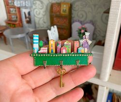 key holder for dollhouse. 1:12.