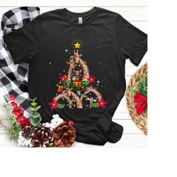 funny giraffe christmas tree t shirt, christmas giraffe sweatshirt, giraffe , christmas giraffe , giraffe lover , christ