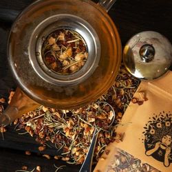 immune boosting herbal tea-rosehips tea blend