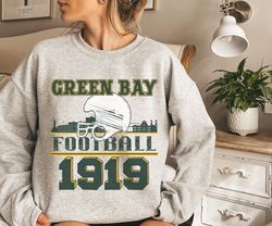 vintage green bay football sweatshirt, retro green bay football crewneck, gift for green bay football fan, green bay foo