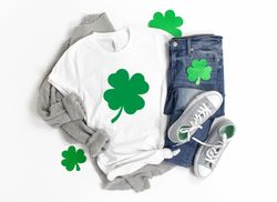 womens st pattys shirt png, one lucky mama shirt png, st patricks day shirt png, womens st paddys, cute st pattys shirt