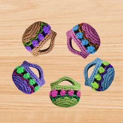 crochet earpod bag pattern, boho mini pouch bag charm pattern, airpod case pattern, earbud holder pattern, earbud case p