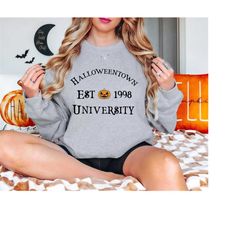 halloween town university hoodie, halloween sweatshirt, halloween town tshirt, halloweentown 1998 hoodie, vintage hallow