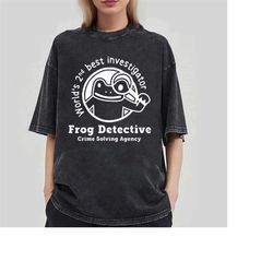 funny frog detective t-shirt, frog and toad shirt, vintage classic book shirt, frog shirt, frog tee, gift for friends