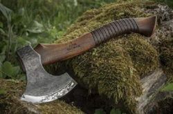 custom handmade high carbon steel viking bearded hatchet hunting tomahawk axe