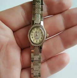 vintage gold watch chaika, 17 jewels mechanical ladies watch, gold watch, wind up watch