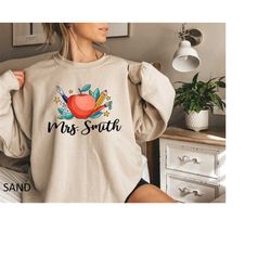 custom teacher sweatshirt, personalized teacher gift, teacher appreciation gift sweat, teacher gift sweatshirt, personal