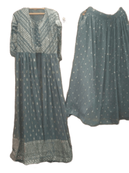 women sari with full length bottem and blous