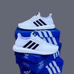 adidas swift run white strip black original - black white