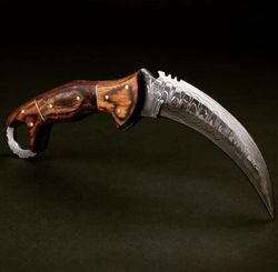 handmade quick karambit knife, best damascus steel with cow leather sheath