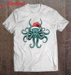 christmas octopus with red hat funny christmas gift classic shirt, plus size ladies christmas sweaters  wear love, share