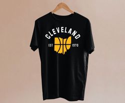 vintage cleveland basketball est 1970 unisex black shirt , cleveland basketball team retro 90s tee, sports tshirt , amer