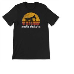 vintage north dakota oil pump retro sunset weathered oil rig t-shirt, sweatshirt & hoodie