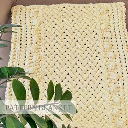 alize puffy yarn pattern, loop yarn pattern blanket, finger blanket pattern, mini fir tree with cones blanket pattern