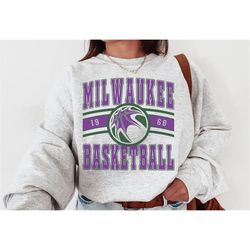 vintage milwaukee buck sweatshirt \ t-shirt, milwaukee buck, bucks sweater, bucks t-shirt, vintage basketball fan shirt,