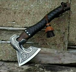 custom handmade hand forged steel hatchet tactical camping survival battel axe..