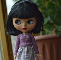cute outfit for blythe. knitted sweater, skirt, white tights and leather shoes.