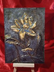 the original art painting with acrylic is a water lily. relief, gold leaf