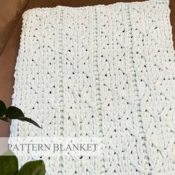 alize puffy blanket pattern, finger knit blanket pattern, do it yourself, loop yarn pattern, blanket knitting pattern,