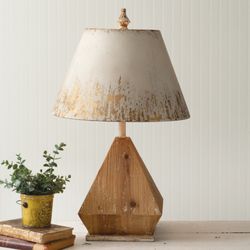 gilda tabletop lamp