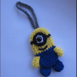 minion luggage or backpack tag crochet pattern, digital file pdf, digital pattern pdf