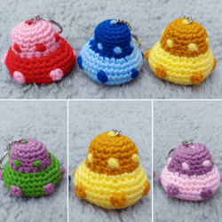 spaceship keychains crochet pattern, digital file pdf, digital pattern pdf