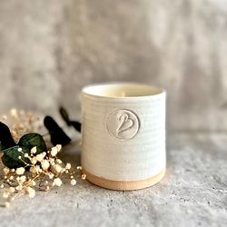 cornish english pear and freesia soy wax candle