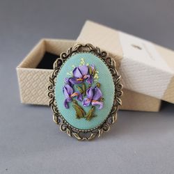 Irises embroidery brooch for her, custom embroidery jewelry miniature bouquet, Christmas gift and Mother day gift