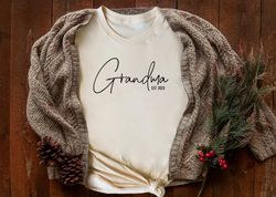 custom grandma shirt, grandma established shirt, new grandma