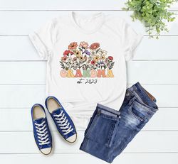 grandma shirt, wildflowers grandma shirt, pregnancy announcement, groo