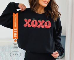 xoxo strawberry sweatshirt, valentines day strawberry sweater, strawberry