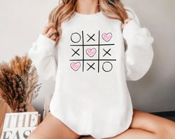 xoxo tic tac toe valentines sweatshirt, valentines day ,happy new year shirt, valentine shirt, t-shirt