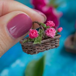 tutorial miniature wicker basket with a rectangular bottom for dollhouse