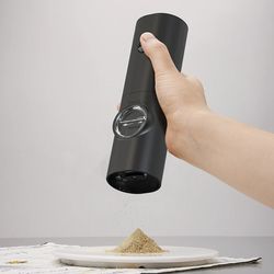 electric salt and pepper grinder - adjustable coarseness