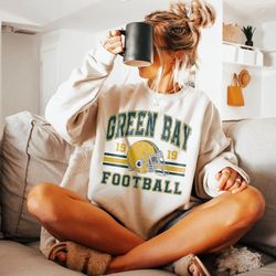 vintage green bay football unisex crewneck, green bay football sweatshirt, american football sweatshirt, green bay packe